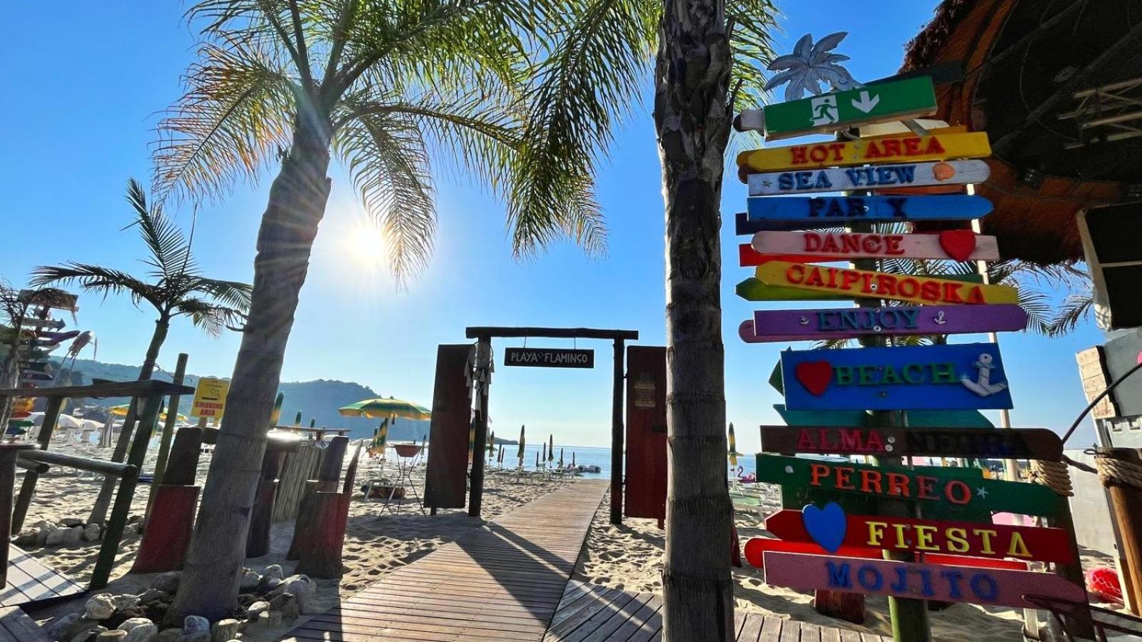 Flamingo Suites Marina di Camerota Exteriér fotografie